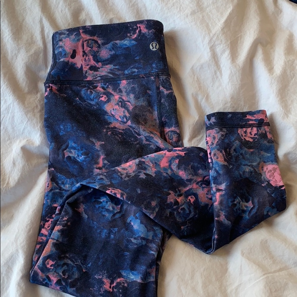 Printed Lululemon Wunder Unders